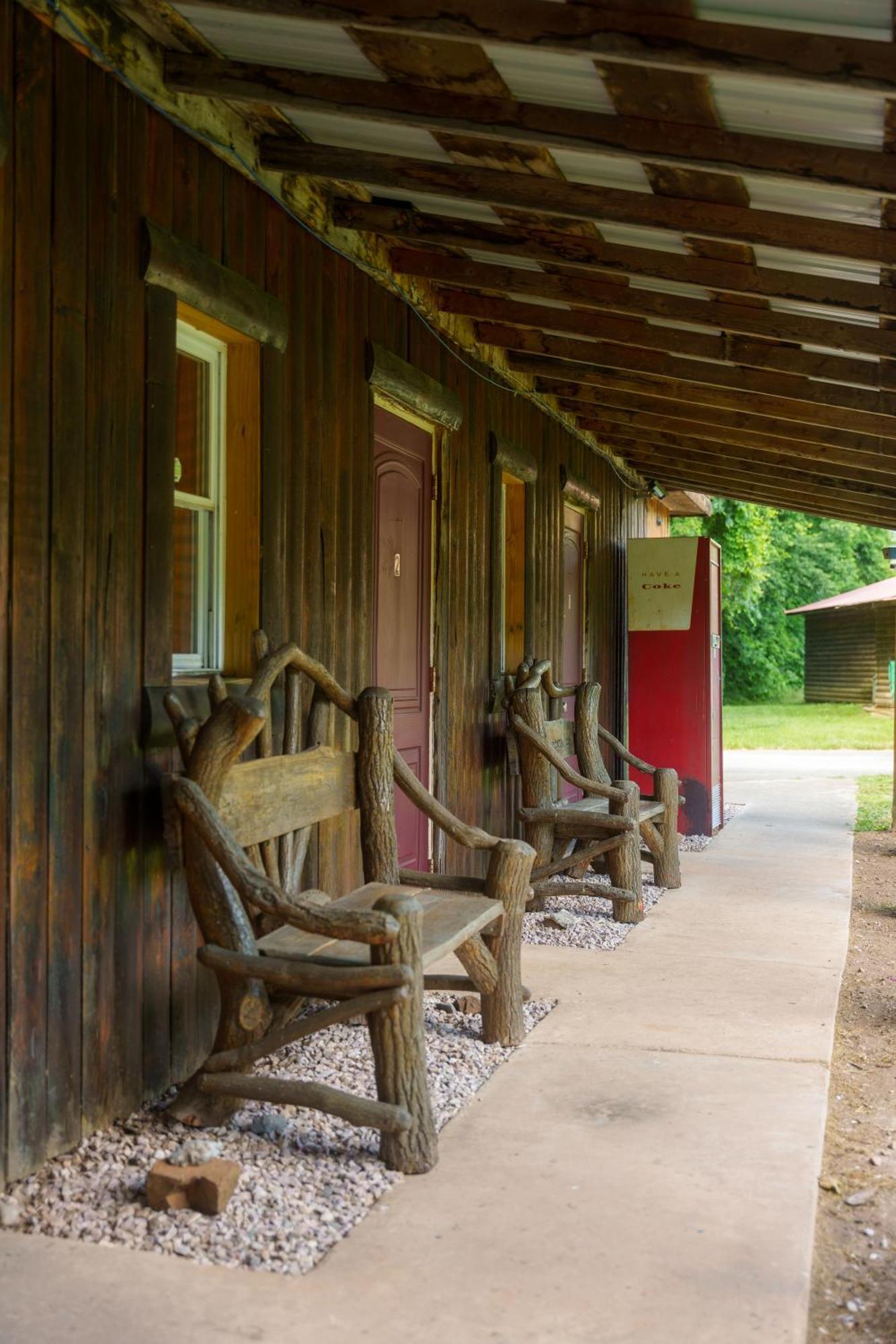 Seneca Pines Lodge Seneca Rocks Eksteriør billede